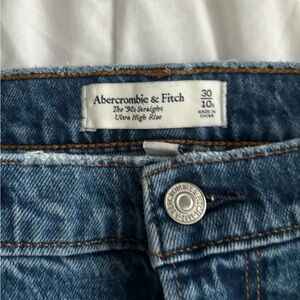 Abercrombie jeans